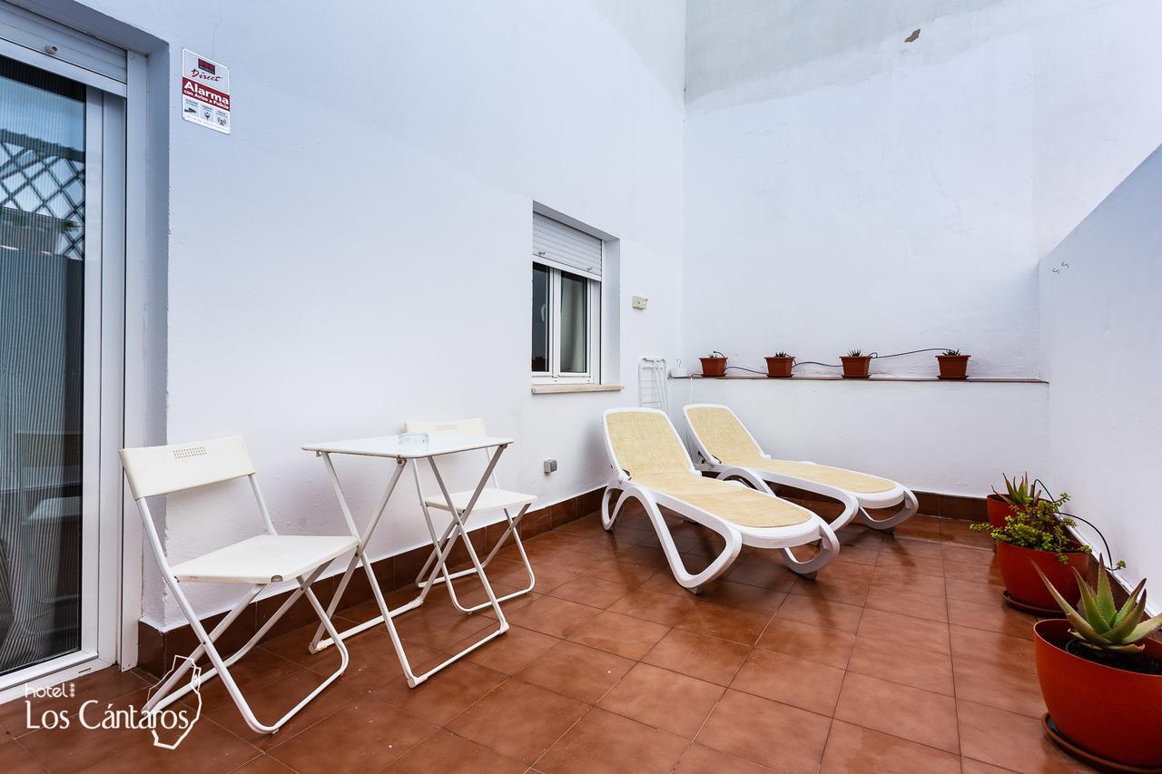 Cantaros Apartment *