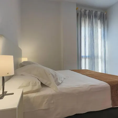 Apartamentos Los Cantaros El Puerto de Santa María Buitenkant foto