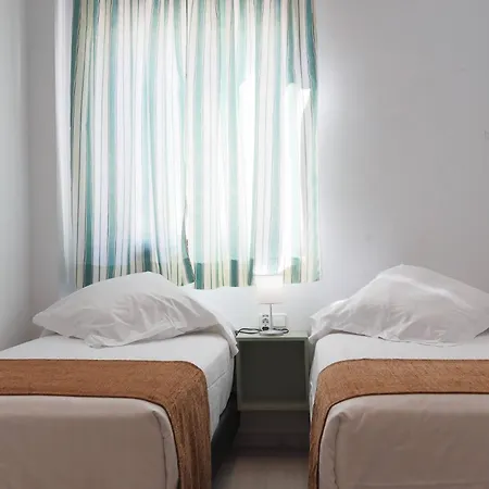 Apartamentos Los Cantaros El Puerto de Santa María Buitenkant foto